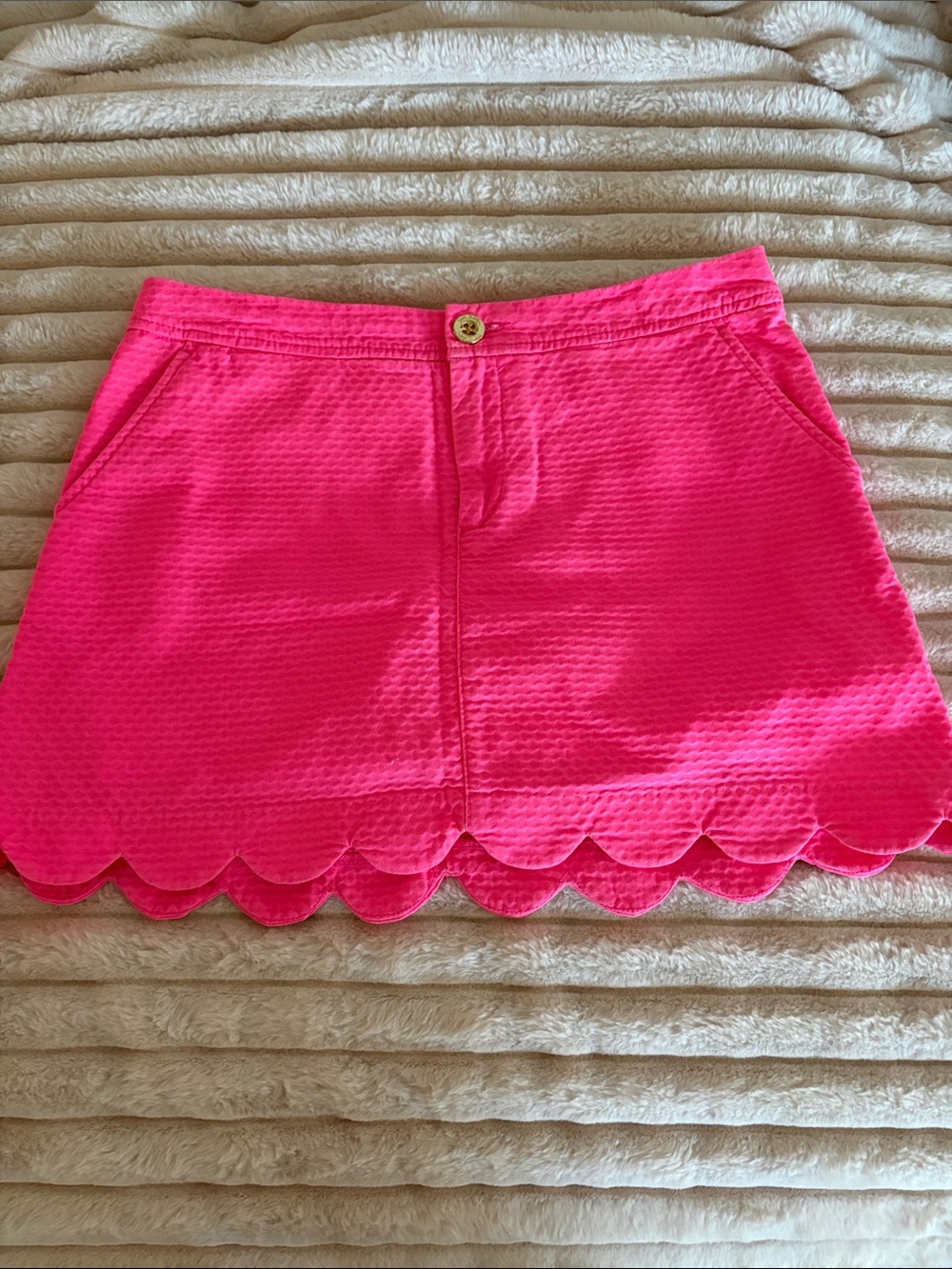 Lilly Pulitzer Neon Pink Scalloped Hem Mini Skirt